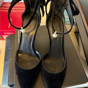 INC International Concepts Black Heels with Ankle Strap Size 10